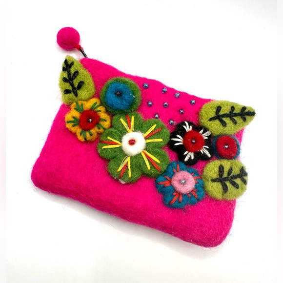 NWOT Pink Floral Felted Wool Zippered Coin Pouch- Fair Trade from Nepal - Picture 3 of 11